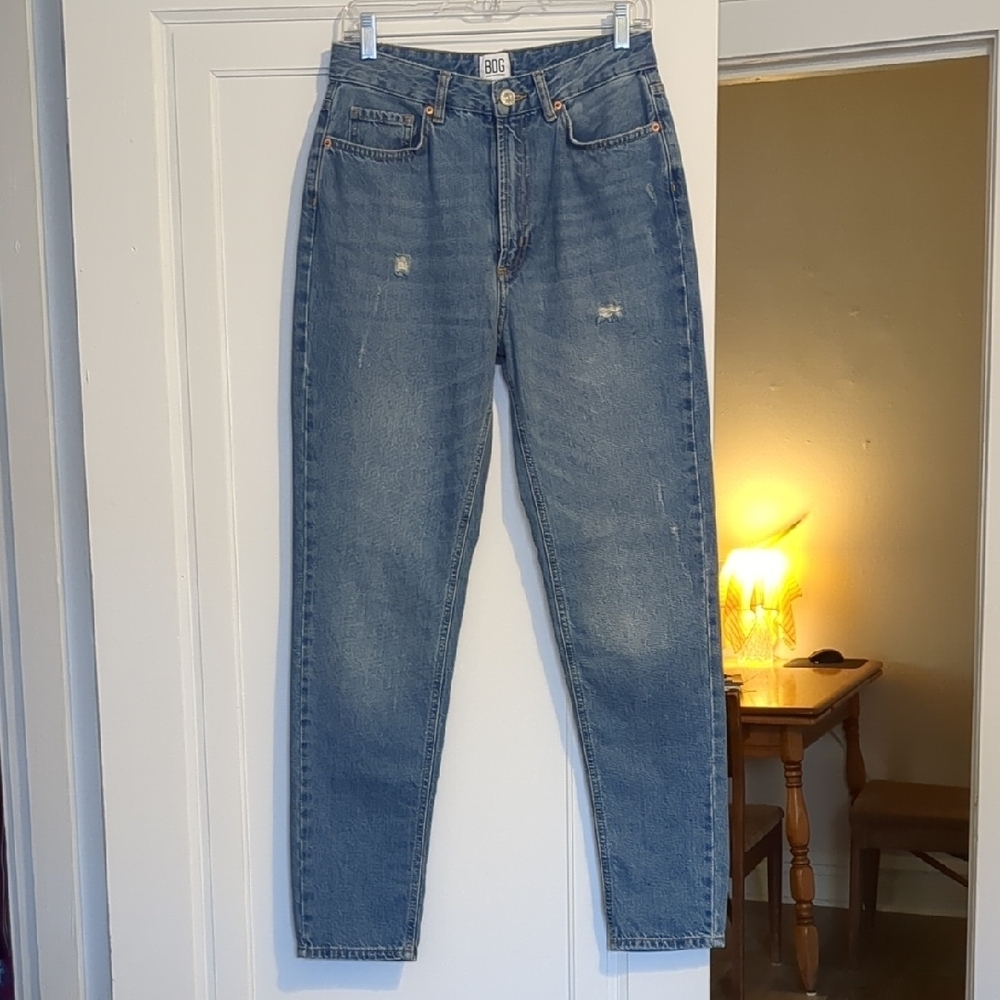 BDG Mom High Waist 27 Slim Straight Cotton Jeans